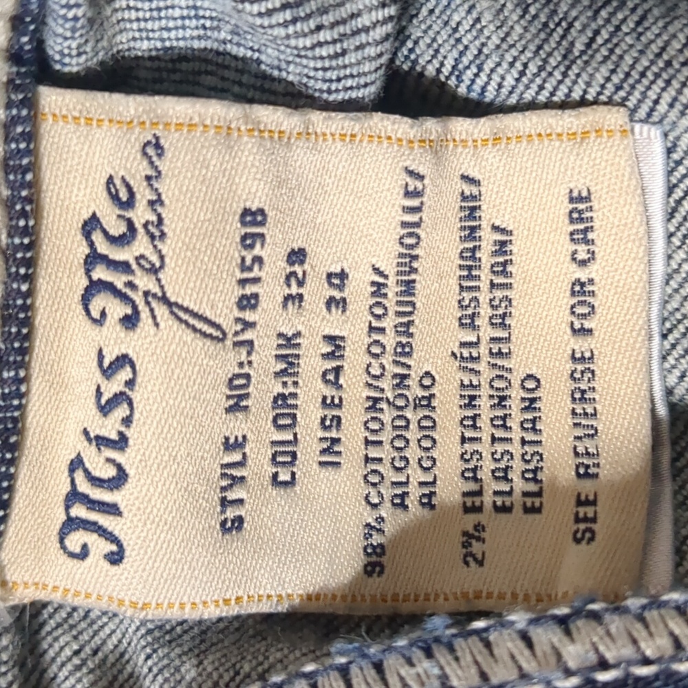Miss Me Embellished Fleur Bootcut Dark Washed Jeans Size 32 - Picture 13 of 14